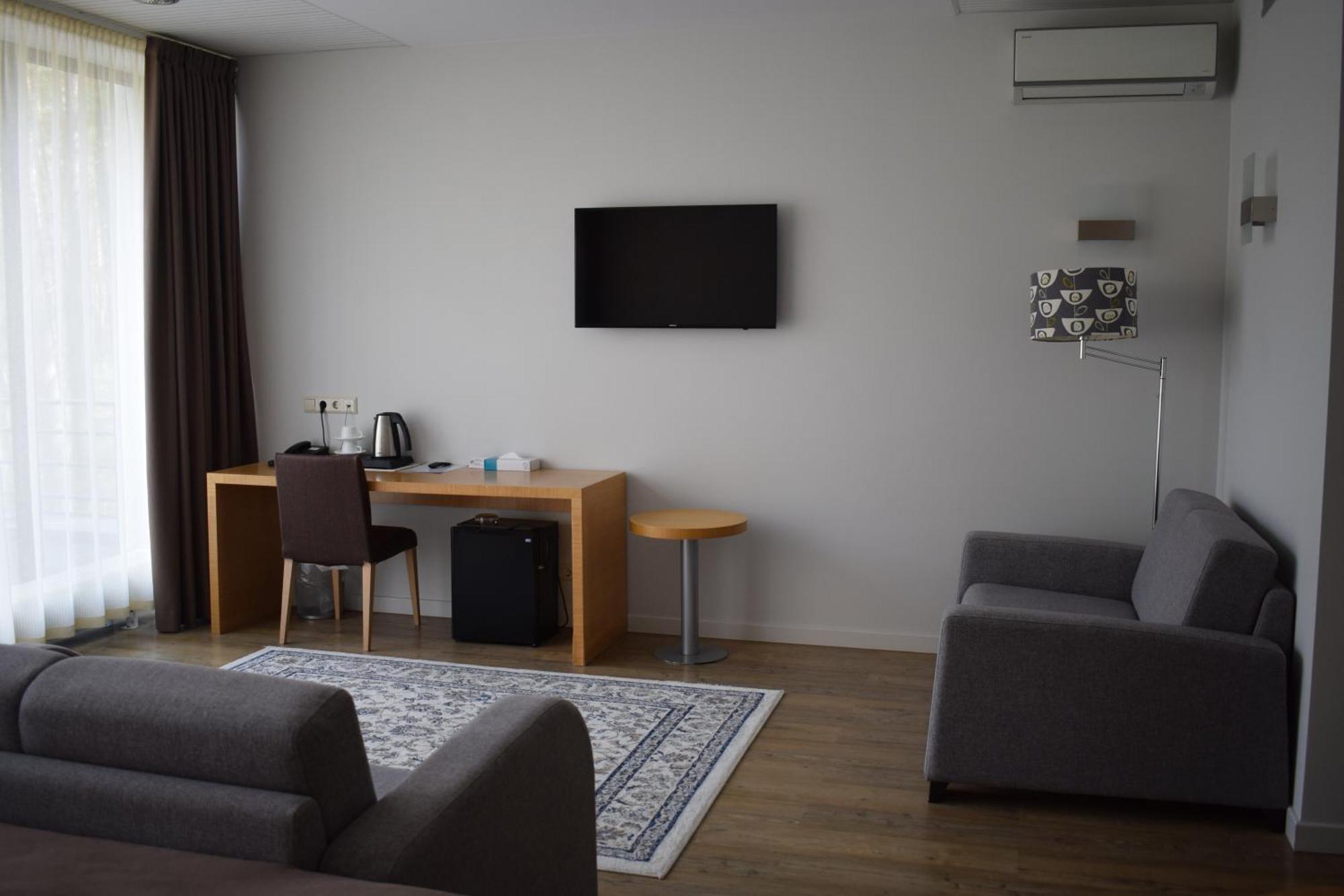 Amber Sea Hotel & Spa Jūrkalne Oda fotoğraf