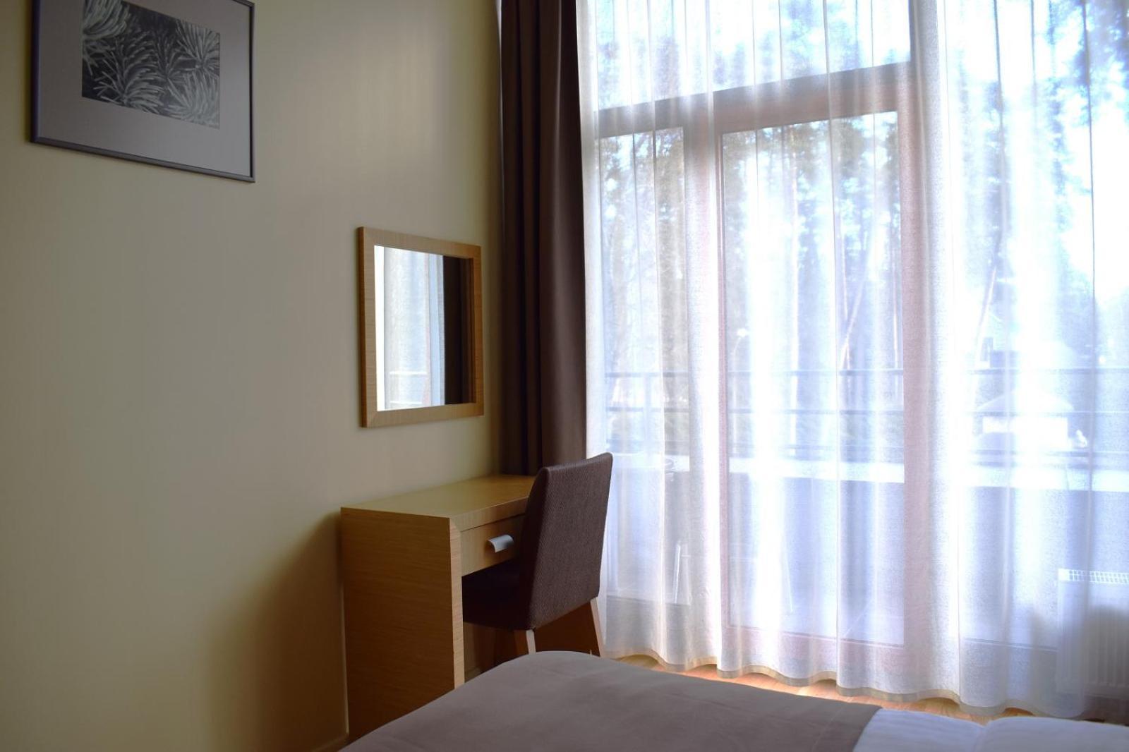 Amber Sea Hotel & Spa Jūrkalne Oda fotoğraf