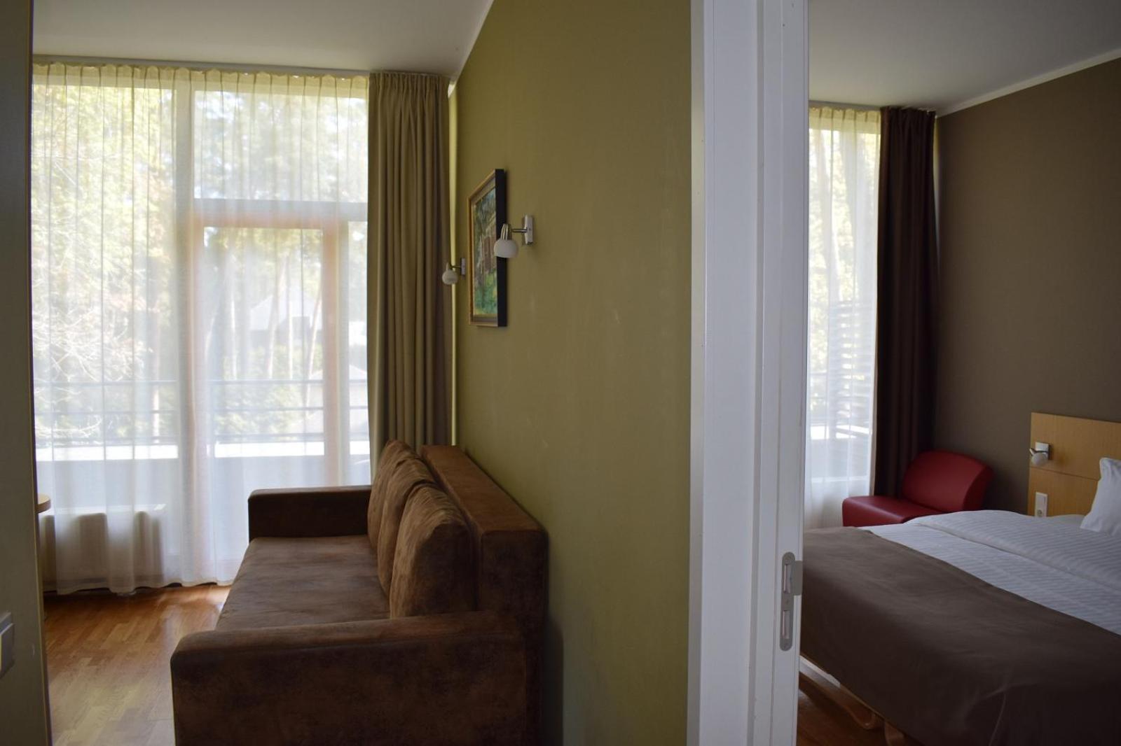 Amber Sea Hotel & Spa Jūrkalne Oda fotoğraf