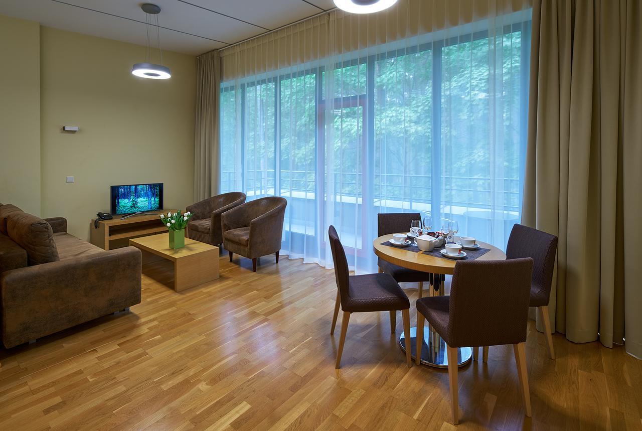 Amber Sea Hotel & Spa Jūrkalne Dış mekan fotoğraf